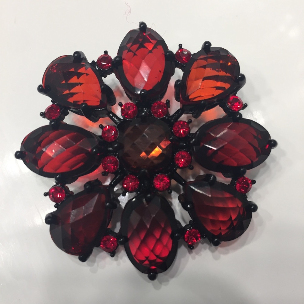 Vintage Joan Rivers Pin/ Brooch